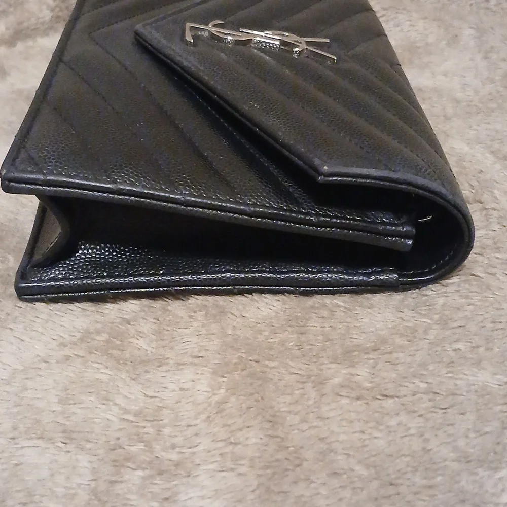 💯% Authentic YSL Envelope Wallet (no chain) - Picture 7 of 16